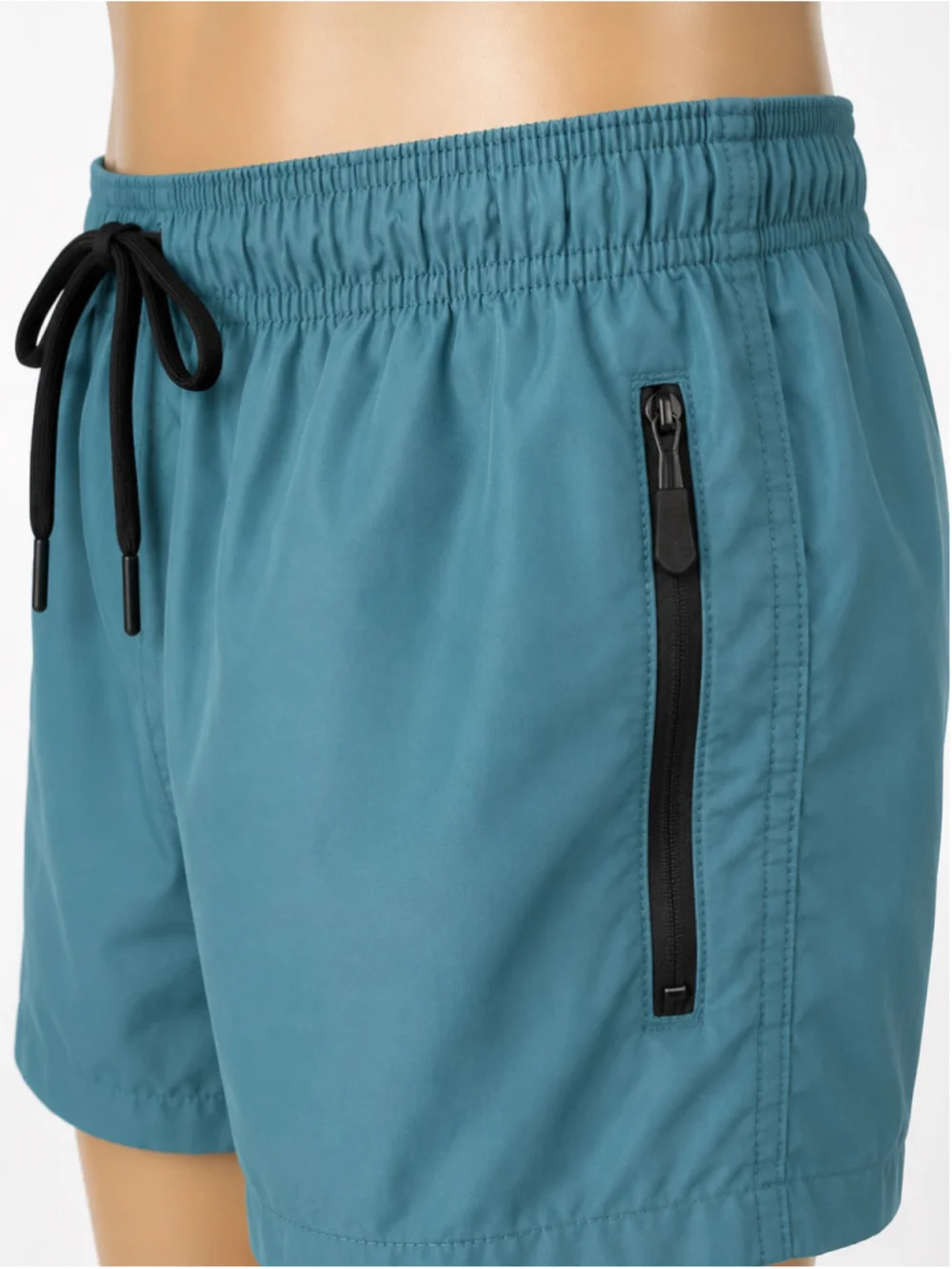 H&M make splash